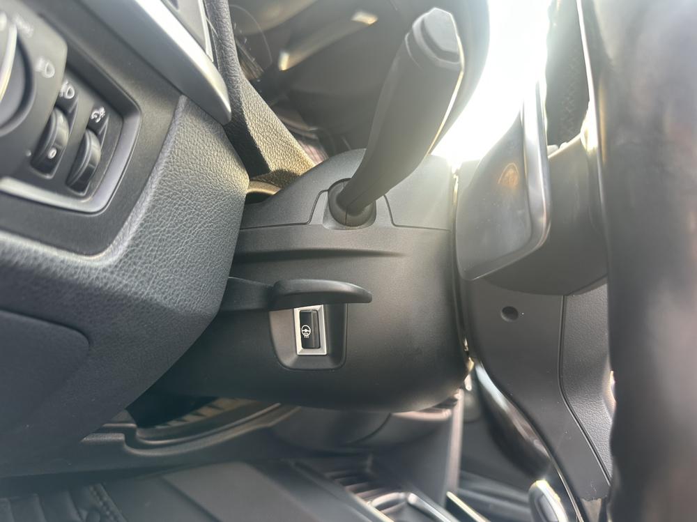 BMW 3 Series 2018 صورة سيارة #8
