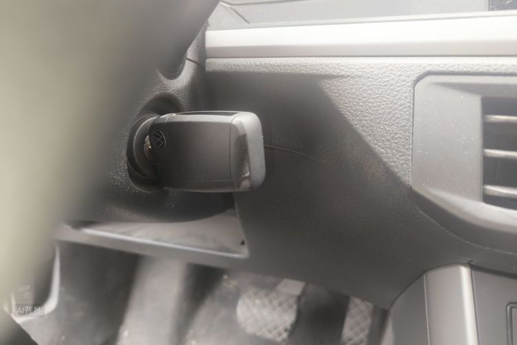 Volkswagen Polo 2021 car image #10