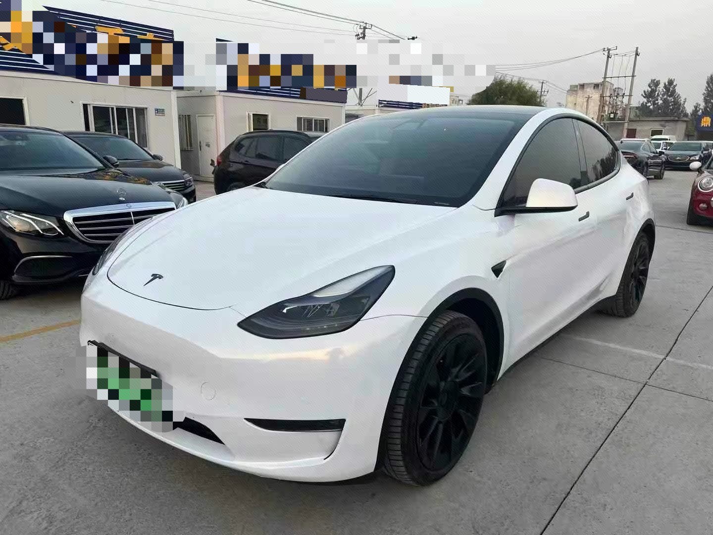 Tesla Model Y 2021 car image 