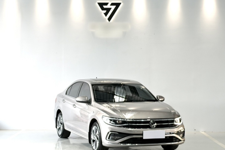 Volkswagen Bora 2023 car image #6