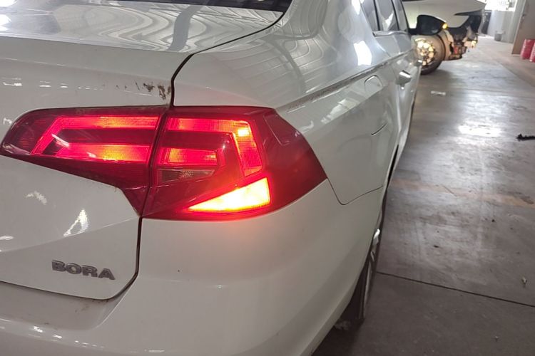 Volkswagen Bora 2021 car image #8