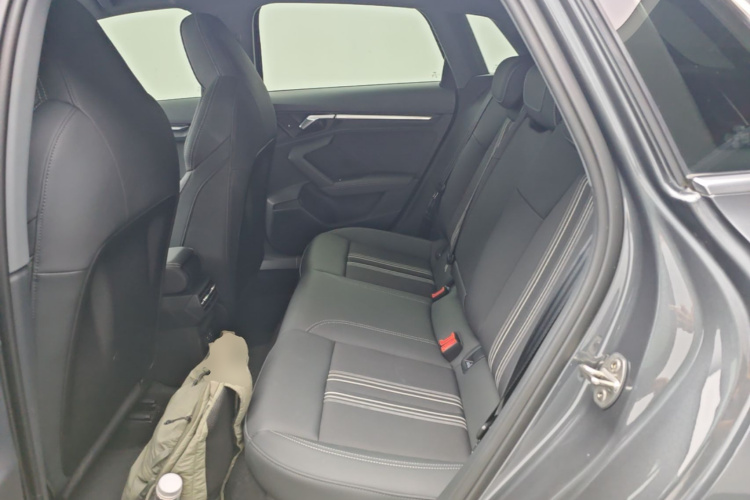 Audi A3 2024 immagine di auto #17
