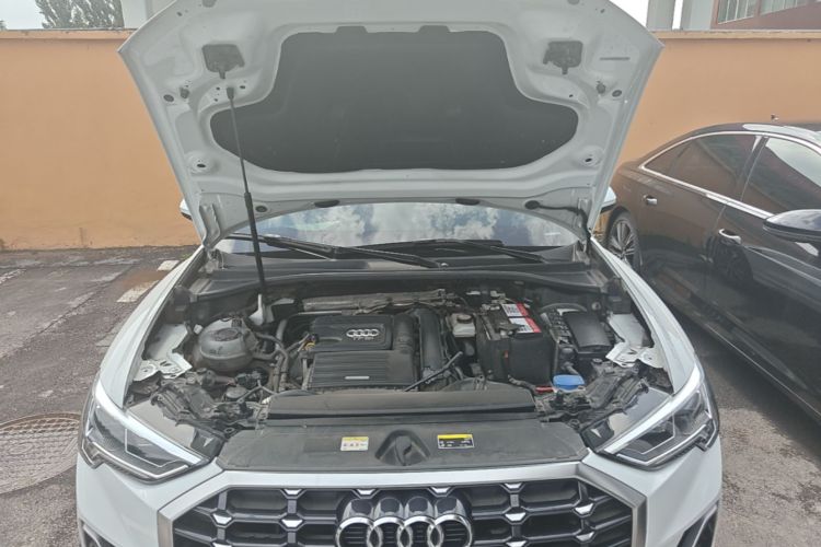 Audi Q3 2021 #20 Audi Q3 2021 car image #20