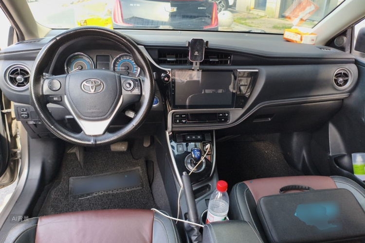 Toyota Corolla 2019 #11 Toyota Corolla 2019 car image #11
