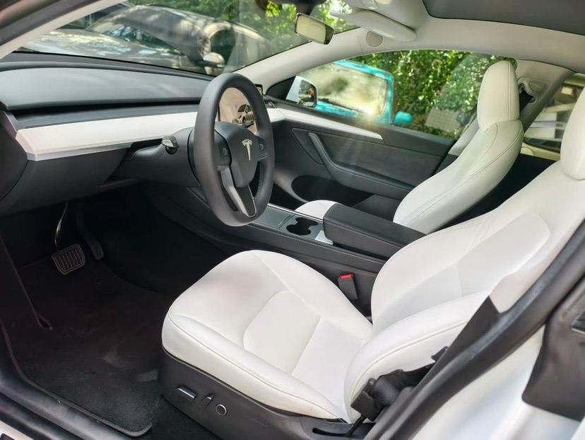 Tesla Model Y 2021 #4 Tesla Model Y 2021 car image #4