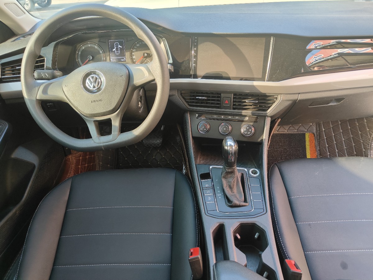 Volkswagen Bora 2020 car image #6