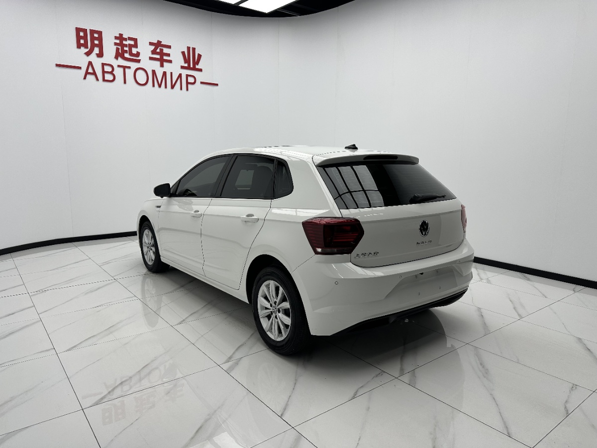Volkswagen Polo 2022 car image #8