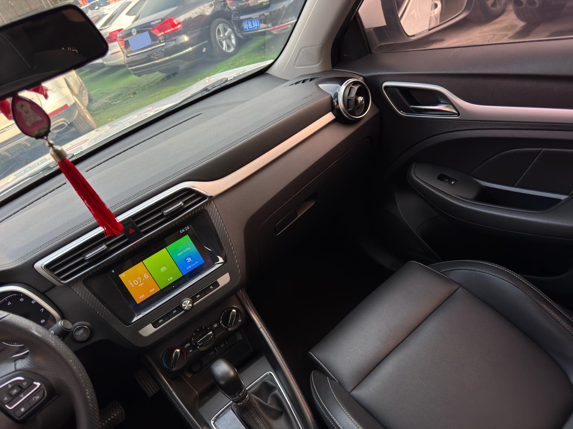 MG ZS 2018 image de voiture #15