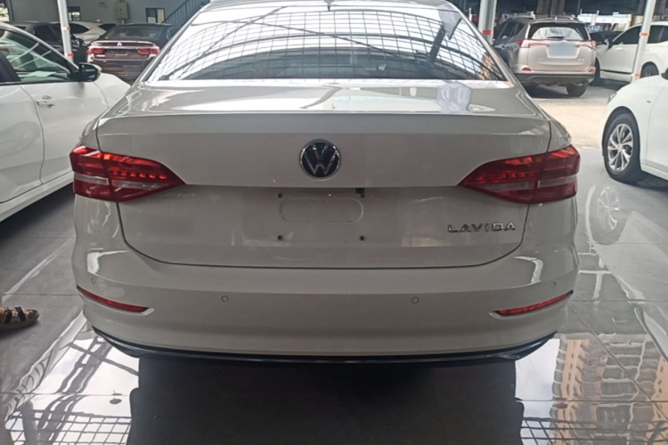 Volkswagen Lavida 2021 #6 Volkswagen Lavida 2021 car image #6