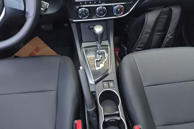 Toyota Corolla 2016 car image #14