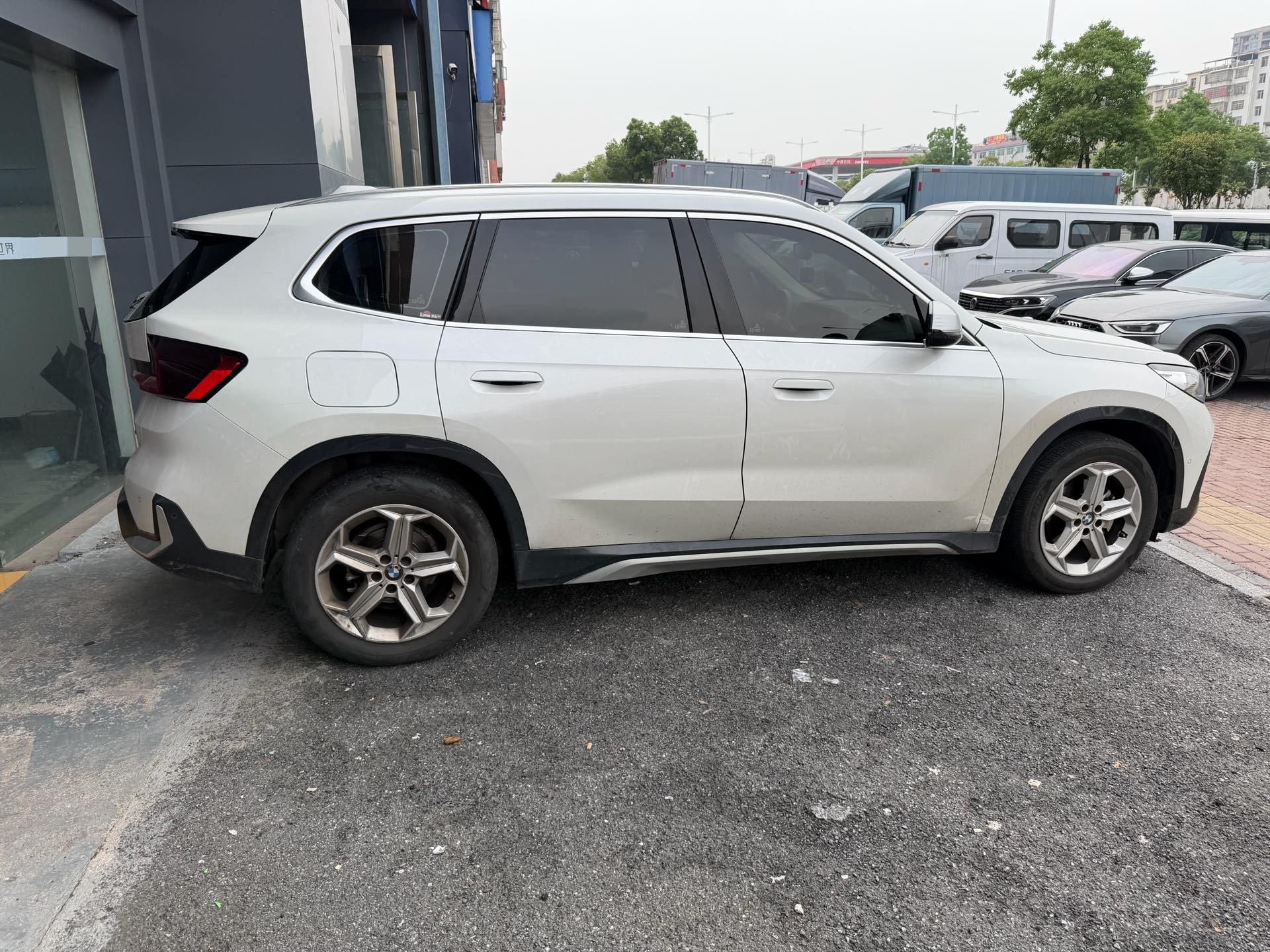 BMW X1 2023 #4 BMW X1 2023 صورة سيارة #4