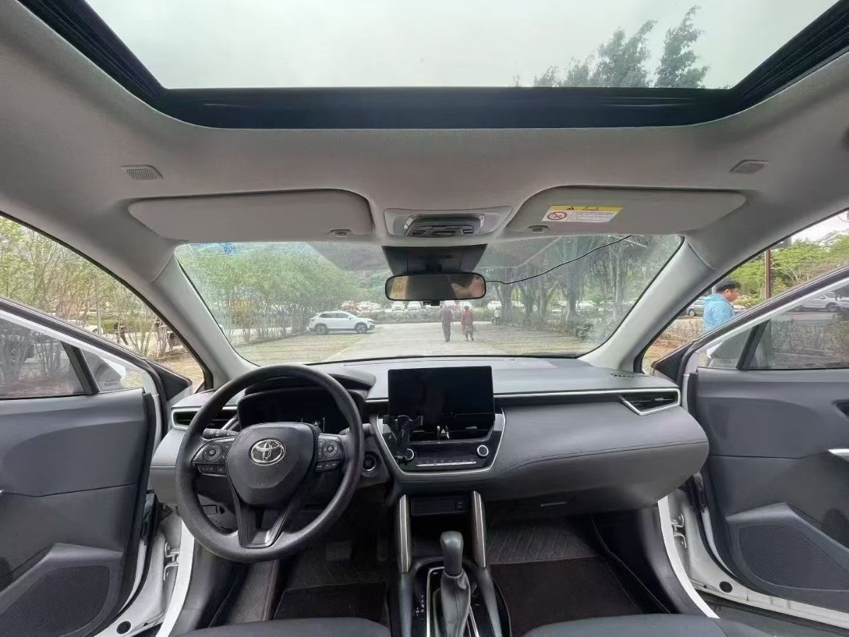 Toyota Corolla Cross 2023 car image #5