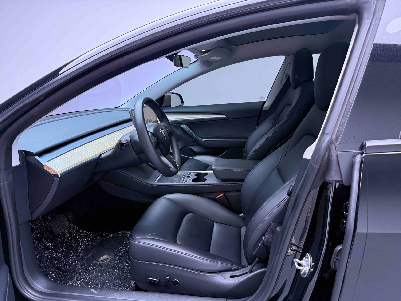 Tesla Model 3 2023 #5 Tesla Model 3 2023 car image #5