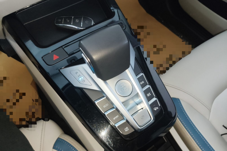 BYD Yuan Pro 2023 car image #14