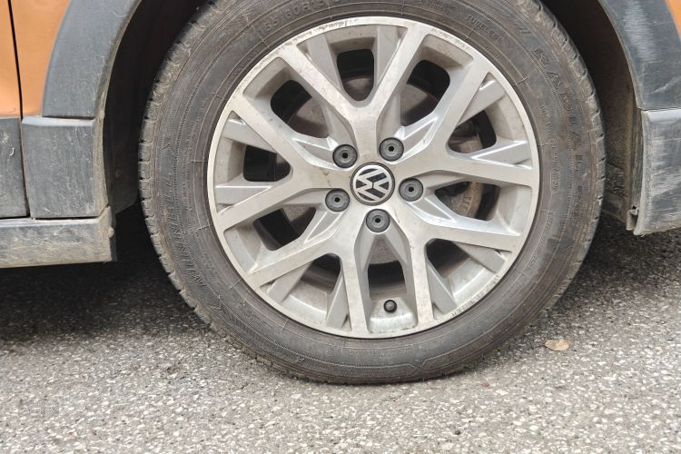 Volkswagen Polo 2016 صورة سيارة #9