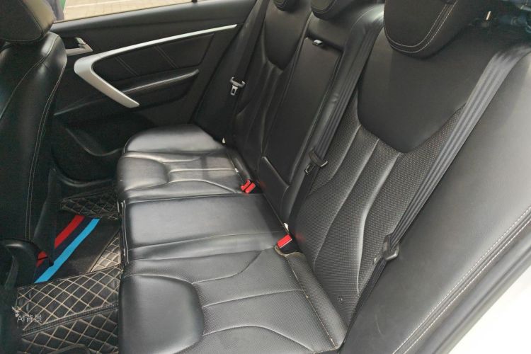 GEELY Emgrand 2017 #19 GEELY Emgrand 2017 car image #19