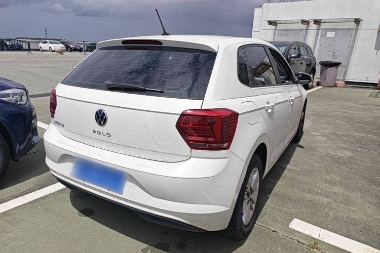 Volkswagen Polo 2022 car image #7