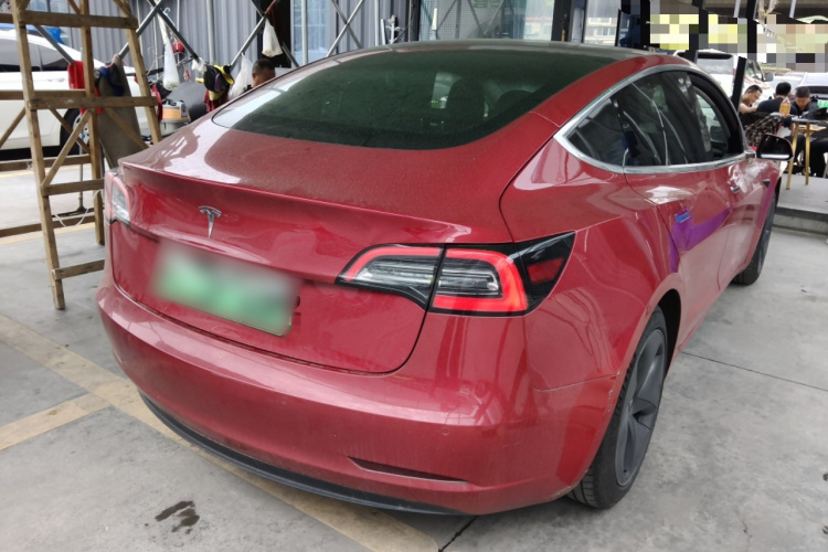 Tesla Model 3 2020 car image #7