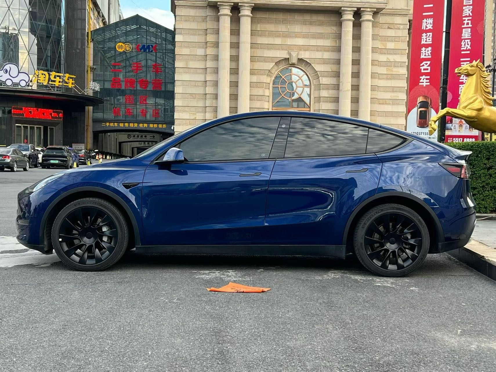 Tesla Model Y 2021 #5 Tesla Model Y 2021 car image #5