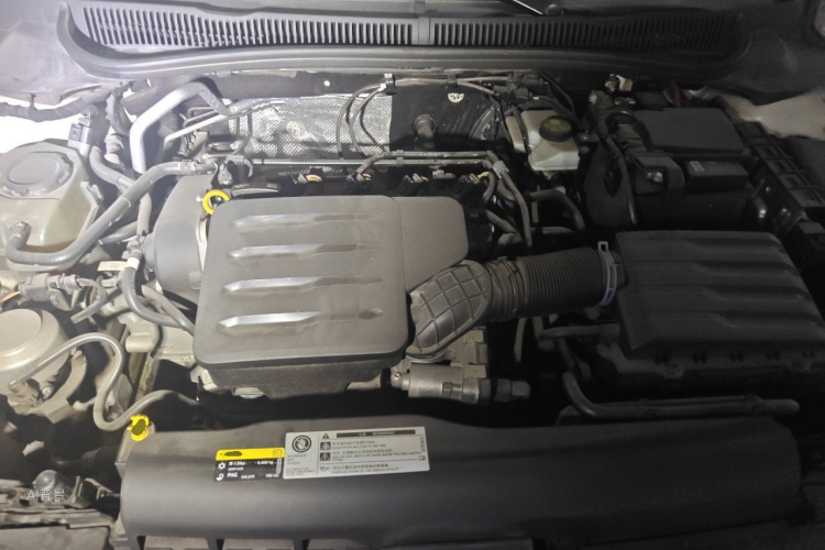 Volkswagen Polo 2021 car image #22