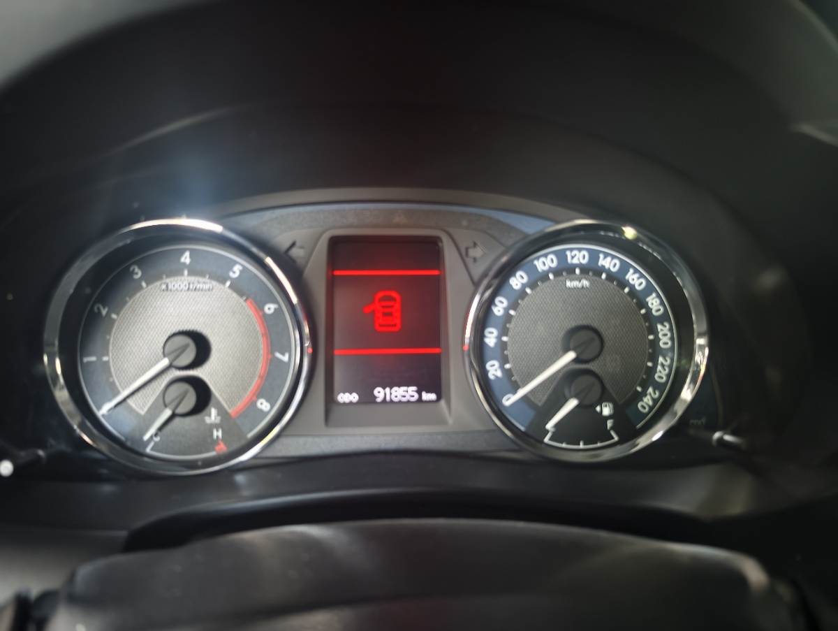 Toyota Corolla 2016 #4 Toyota Corolla 2016 car image #4