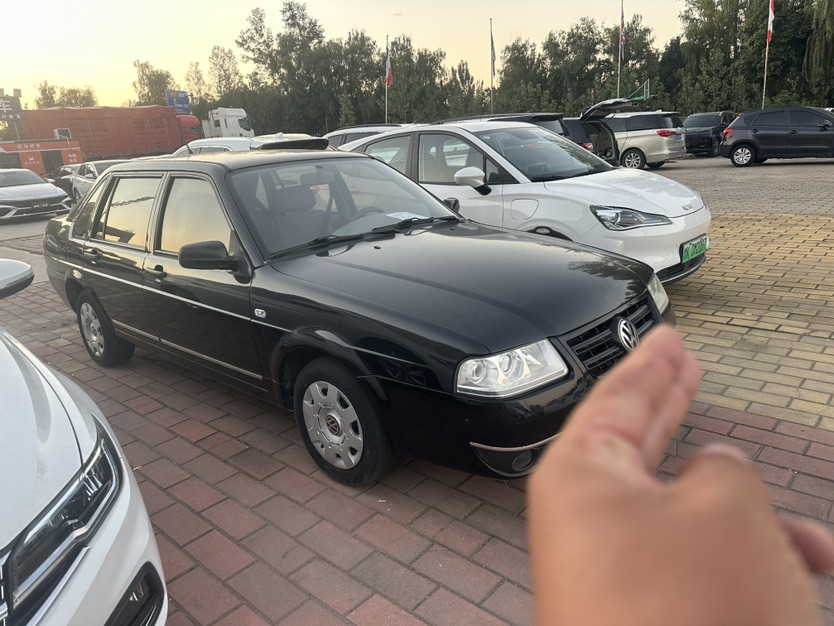 Volkswagen Santana Vista 2016 car image #2