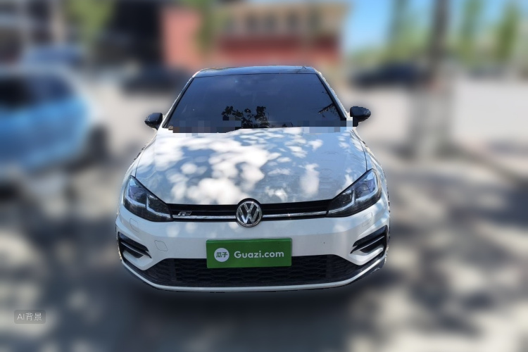 Volkswagen Golf 2018 car image #3