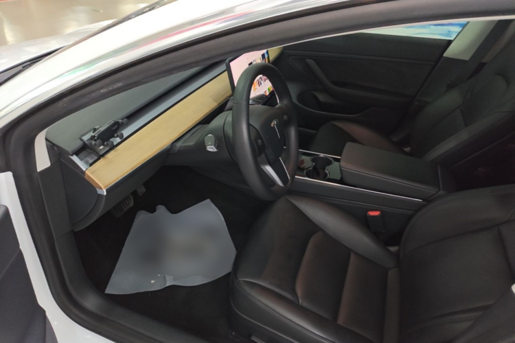 Tesla Model 3 2020 #16 Tesla Model 3 2020 car image #16