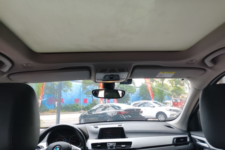 BMW X1 2018 #18 BMW X1 2018 car image #18