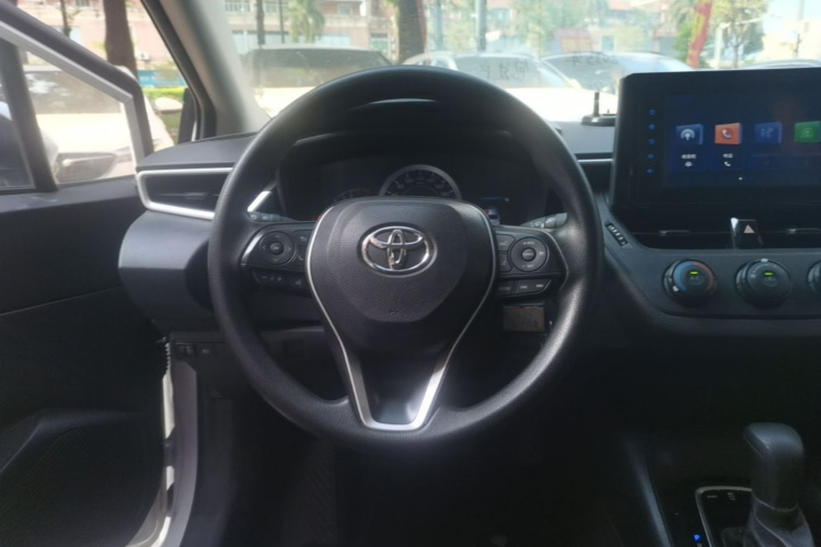 Toyota Corolla 2023 car image #11