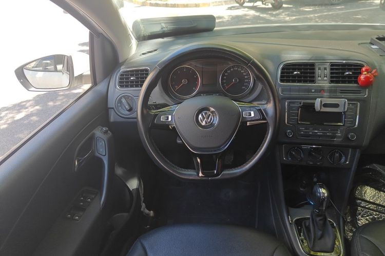 Volkswagen Polo 2017 image de voiture #11