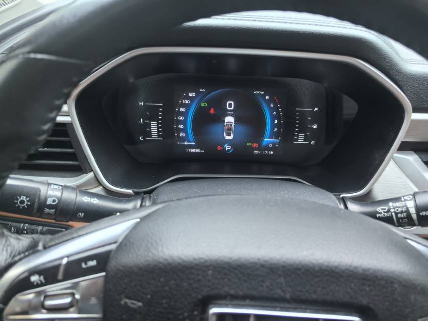 GEELY Vision X6 2020 car image #8