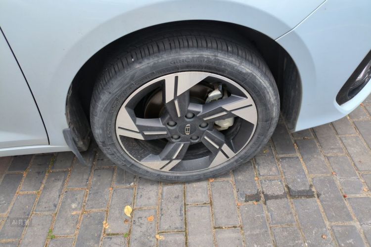 GEELY Emgrand L HiP 2022 صورة سيارة #9