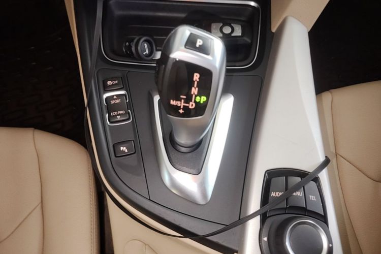 BMW 3 Series 2015 #24 BMW 3 Series 2015 car image #24