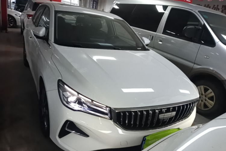 GEELY Emgrand 2025 #3 GEELY Emgrand 2025 car image #3