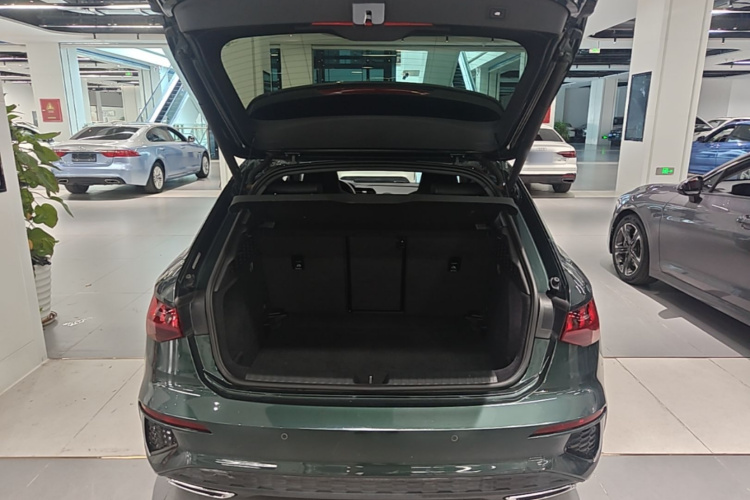 Audi A3 2022 car image #19