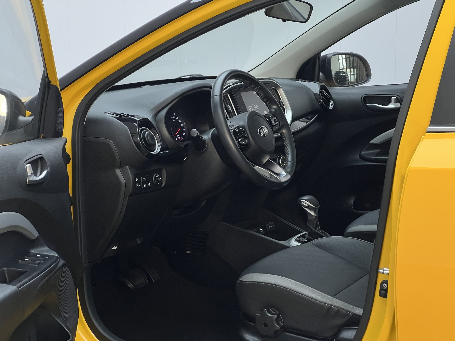 Kia KX1 2021 immagine di auto #4