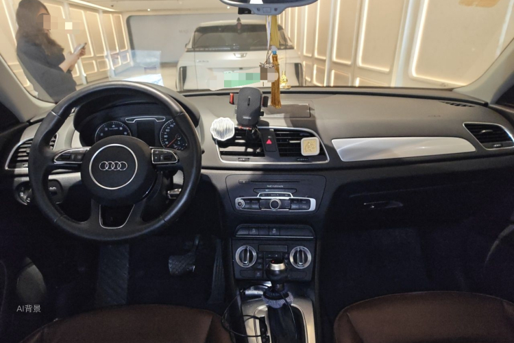 Audi Q3 2016 #11 Audi Q3 2016 car image #11