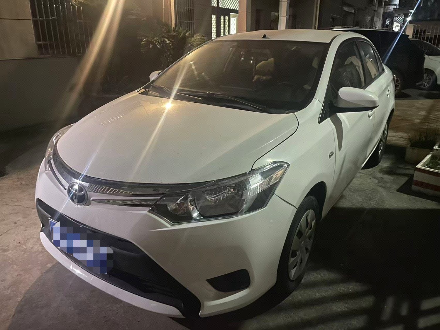 Toyota Vios 2015 immagine di auto 