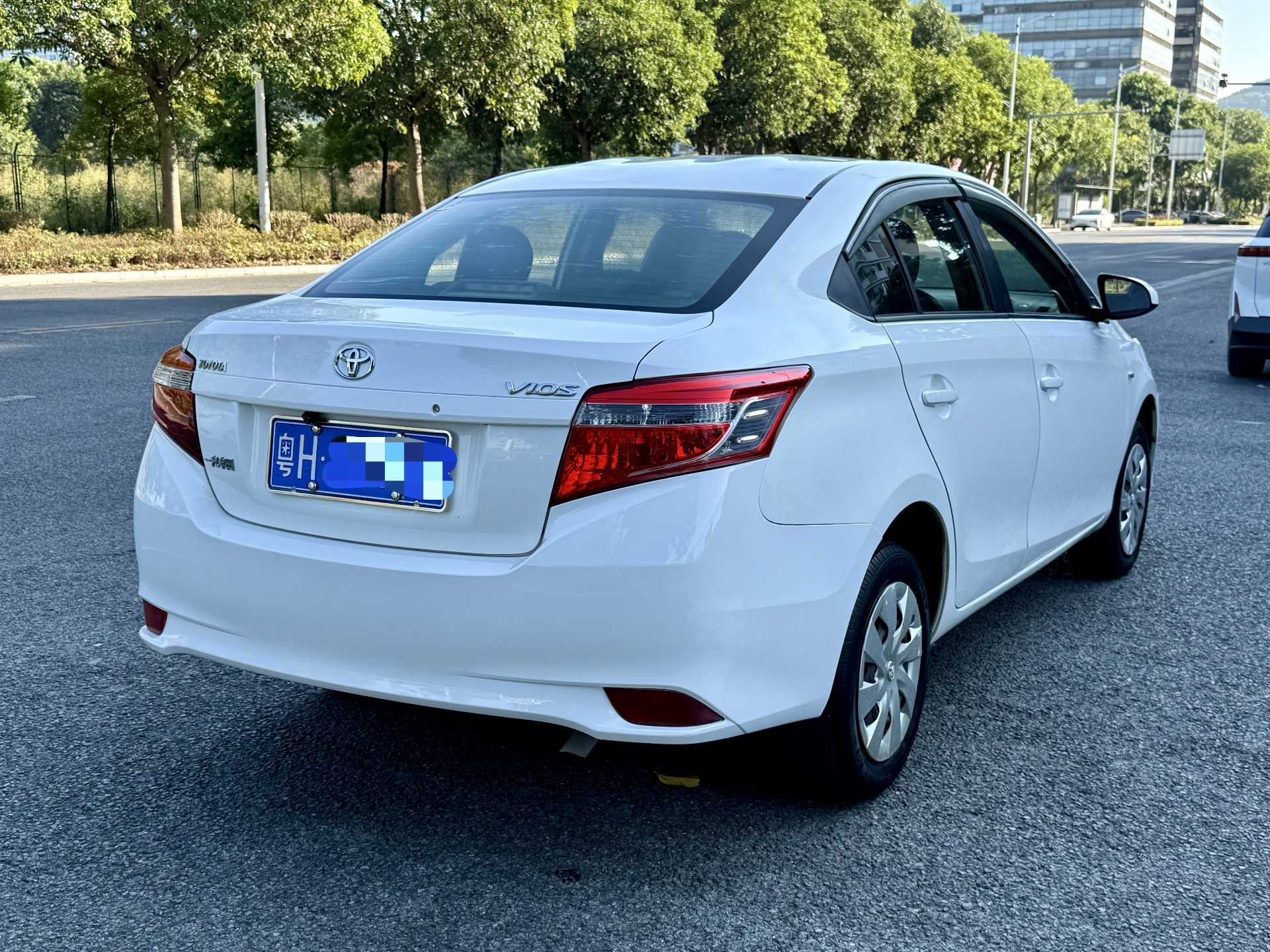Toyota Vios 2015 #8 Toyota Vios 2015 car image #8