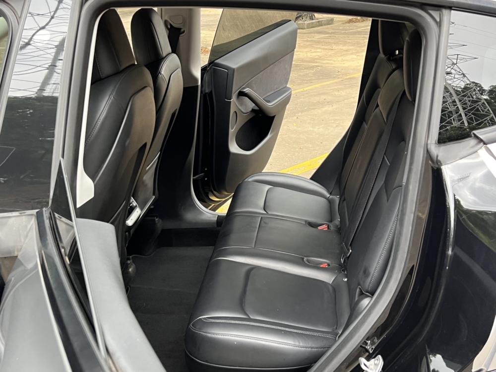 Tesla Model Y 2022 #27 Tesla Model Y 2022 car image #27