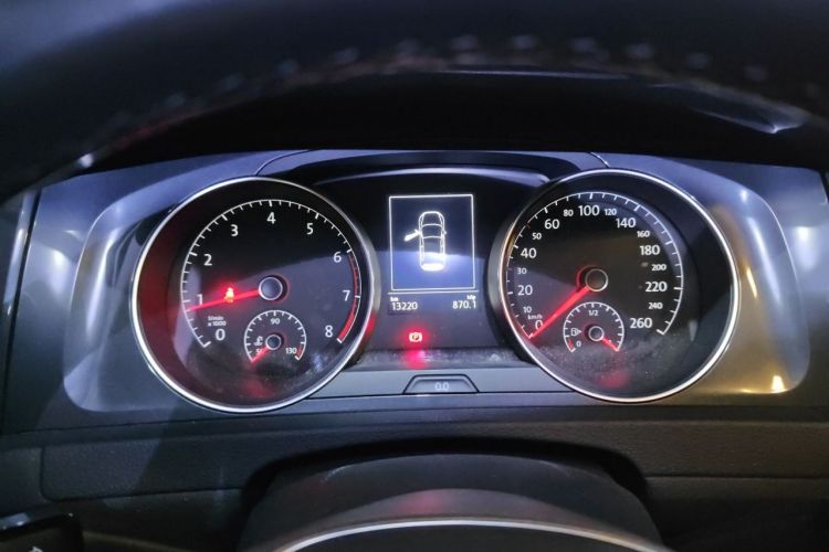 Volkswagen Golf 2019 #12 Volkswagen Golf 2019 car image #12
