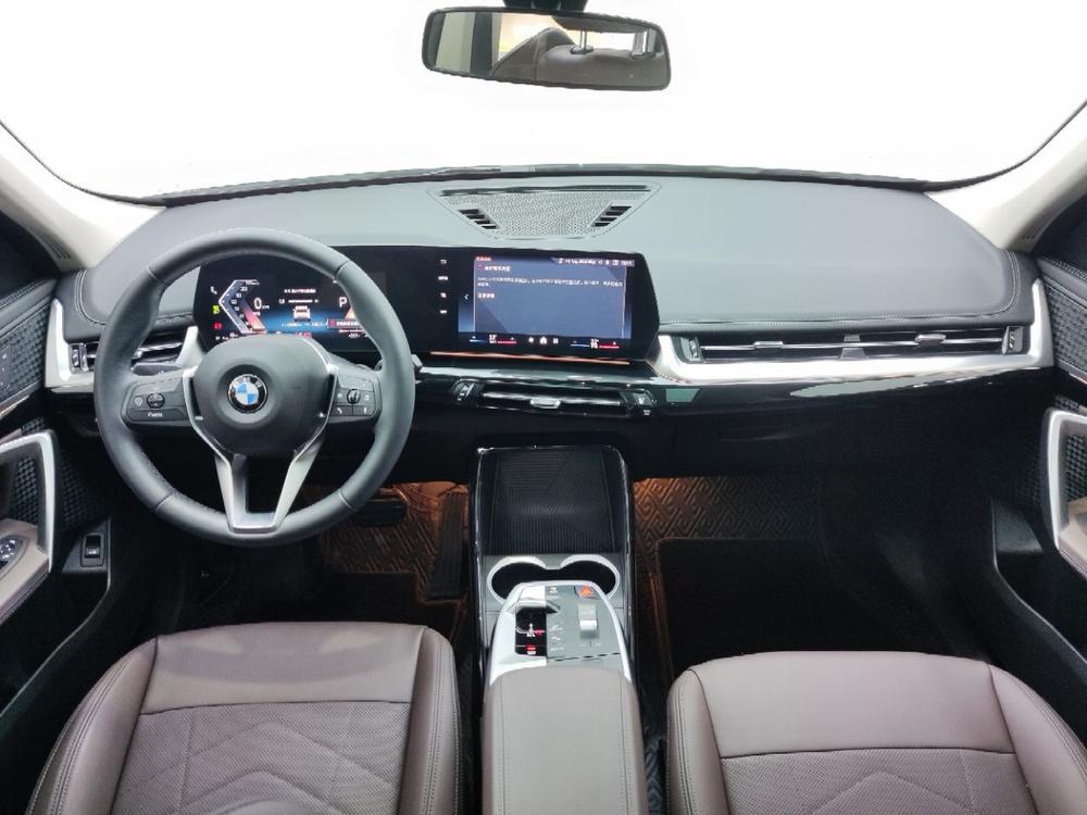 BMW X1 2024 immagine di auto #10