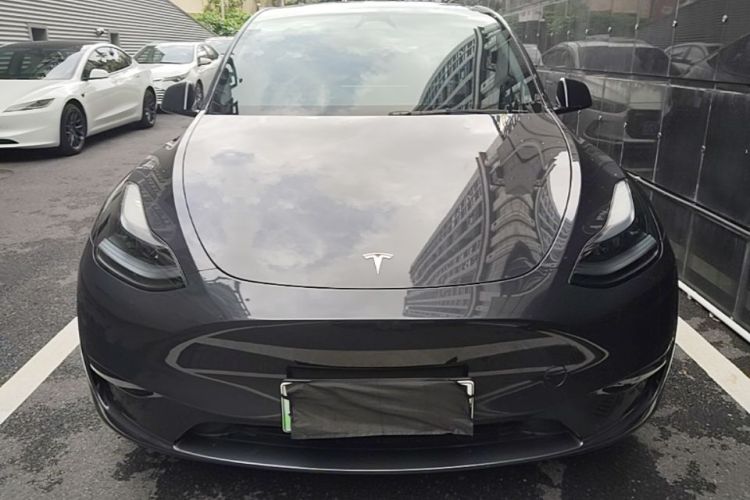 Tesla Model Y 2024 #3 Tesla Model Y 2024 car image #3