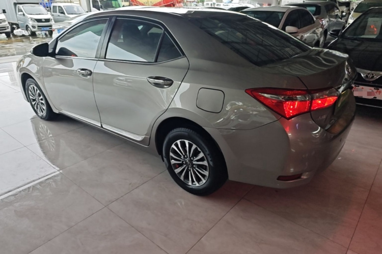 Toyota Corolla 2017 car image #7