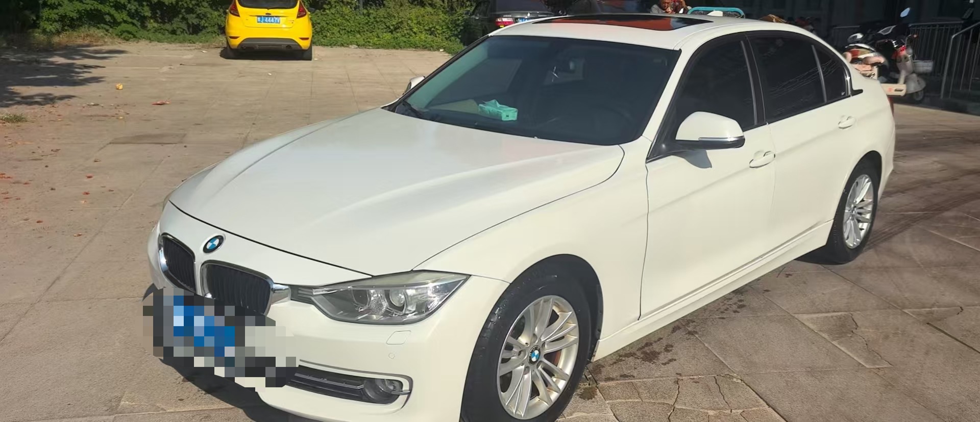 BMW 3 Series 2015 car image 
