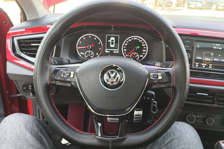 Volkswagen Polo 2020 #11 Volkswagen Polo 2020 car image #11