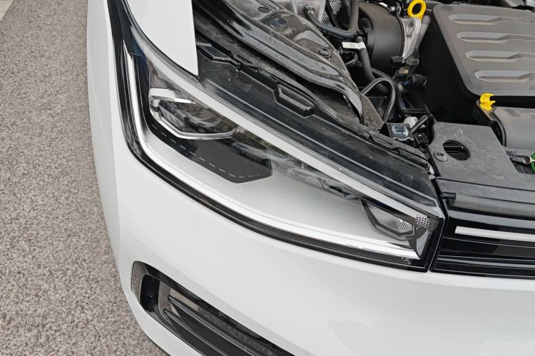 Volkswagen Tharu 2025 car image #8