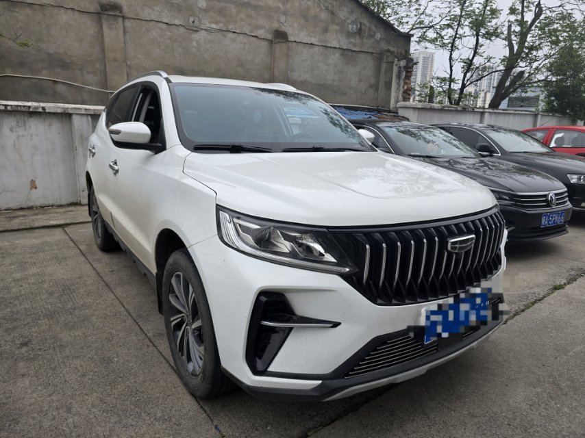 GEELY Vision X6 2022 صورة سيارة #2
