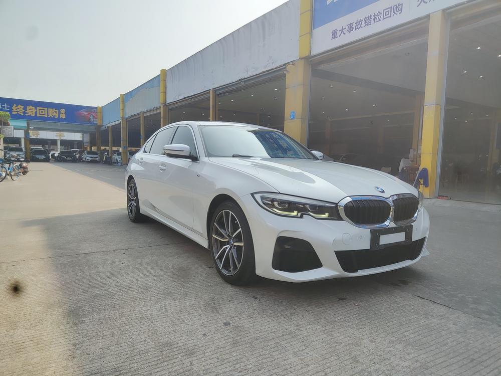 BMW 3 Series 2019 #3 BMW 3 Series 2019 car image #3